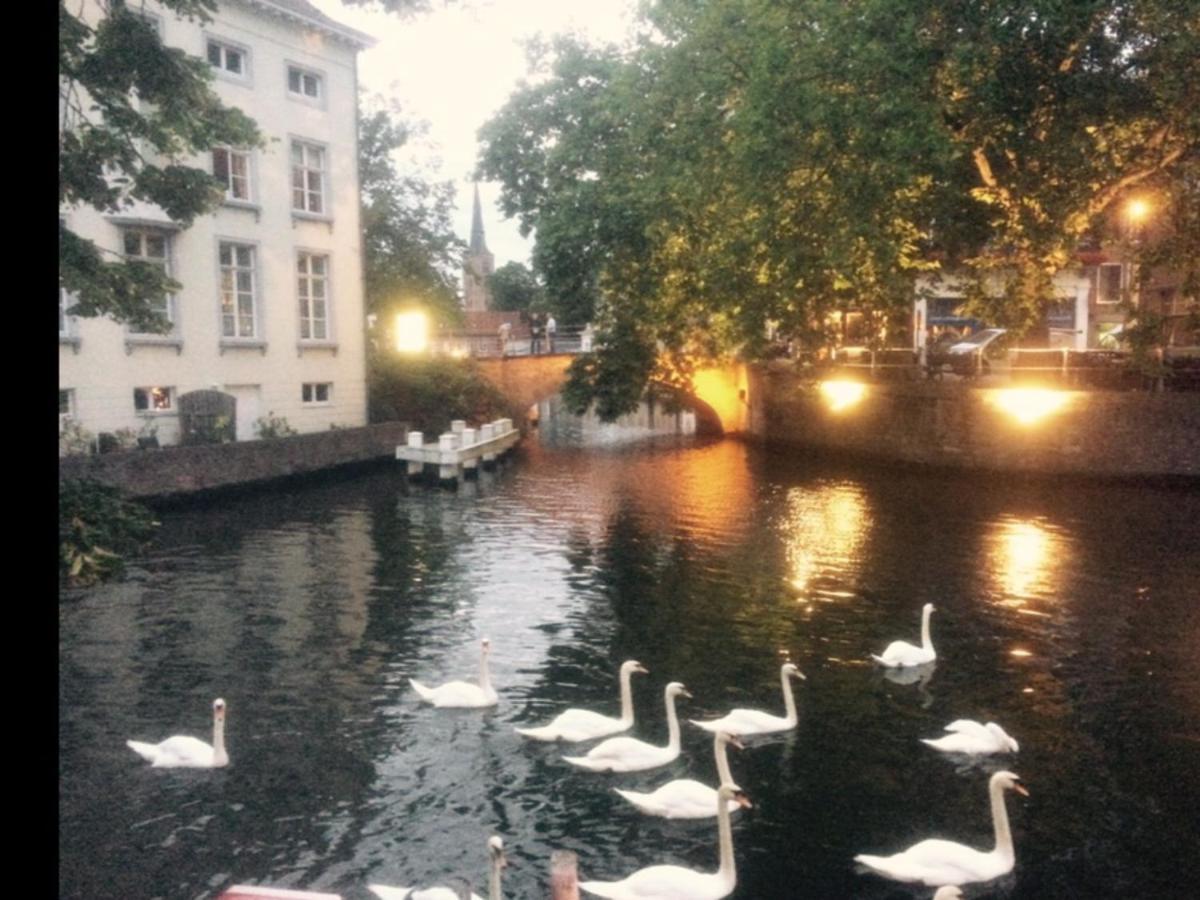 Canal Central Brugge Eksteriør billede
